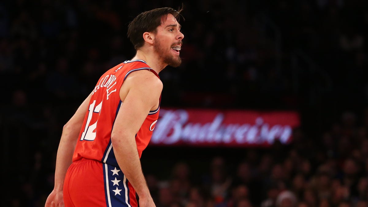 TJ McConnell signed after going undrafted in 2015