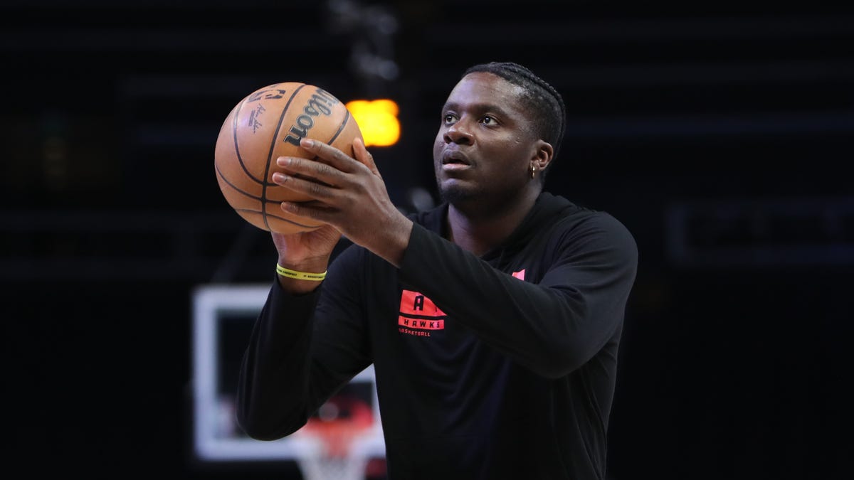 Possible Lakers target Clint Capela expected to leave Hawks
