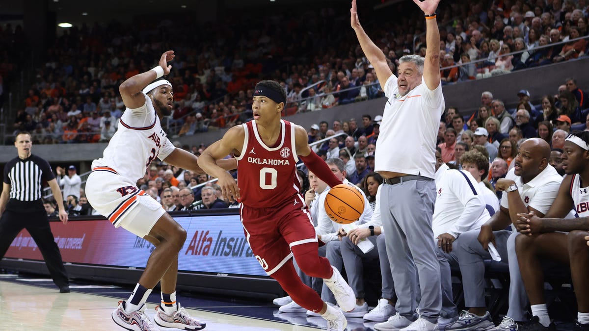 Philadelphia 76ers mock draft 2.0 including trade down with Pelicans