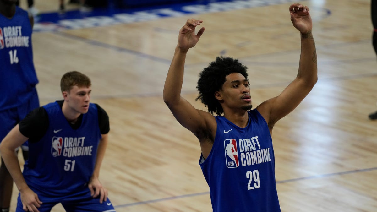 AI prediction roundup for first round picks