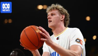 Australians Rocco Zikarsky and Alex Toohey aim to join NBA draft queue behind Cooper Flagg