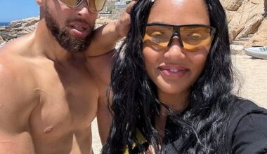 Fans noticed scratches on Stephen Curry's body as he posed for a selfie with his wife Ayesa
