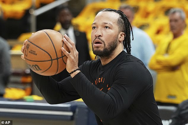 The Knicks fired Tom Thibodeau and are looking for a new leader for Jalen Brunson and co.