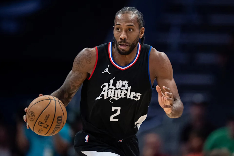 CHARLOTTE, NORTH CAROLINA - MARCH 31: Kawhi Leonard #2 of the LA Clippers brings the ball up court against the Charlotte Hornets during their game at Spectrum Center on March 31, 2024 in Charlotte, North Carolina. (Photo by Jacob Kupferman/Getty Images)Jacob Kupferman&sol;Getty Images