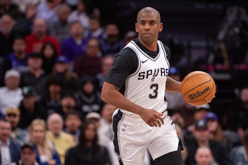 Mar 7, 2025; Sacramento, California, USA; San Antonio Spurs guard Chris Paul (3) controls the ball against the Sacramento Kings during the fourth quarter at Golden 1 Center. Mandatory Credit: Ed Szczepanski-Imagn Images Mandatory Credit: Ed Szczepanski-Imagn Images