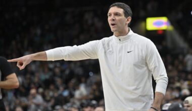 How OKC's Mark Daigneault developed coaching voice at UConn