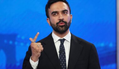 Readers sound off on officials' cooperation, ICE agents and the Knicks' coach