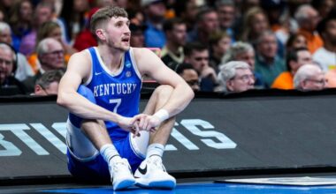 Trail Blazers, Andrew Carr Agree To Exhibit 10 Deal