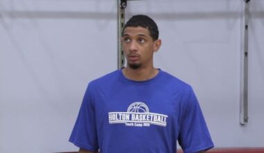 Tre Alexander joins Holton boys basketball staff, reunites with former coach