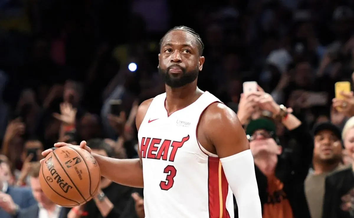 Heat legend Dwyane Wade makes bold comparison between Tyrese Haliburton and 76ers icon Allen Iverson