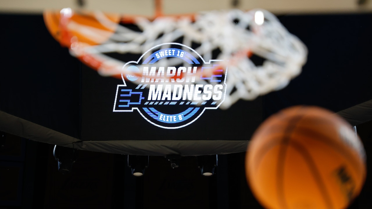 Expanding the NCAA Basketball Tournament to 76 teams? That way lies madness