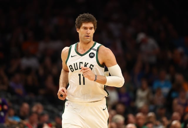 Lakers Again Linked To Bucks Center