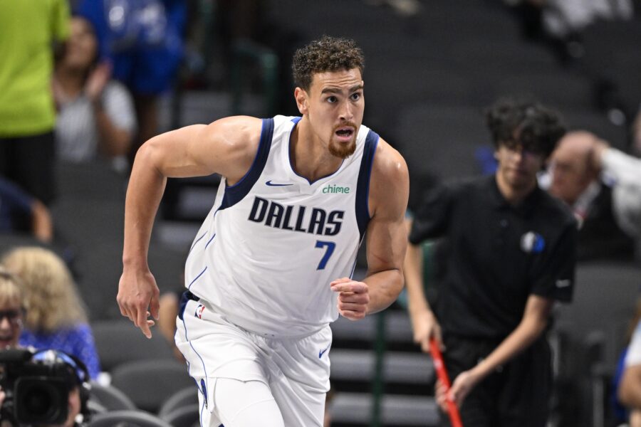 Dwight Powell To Pick Up Player Option