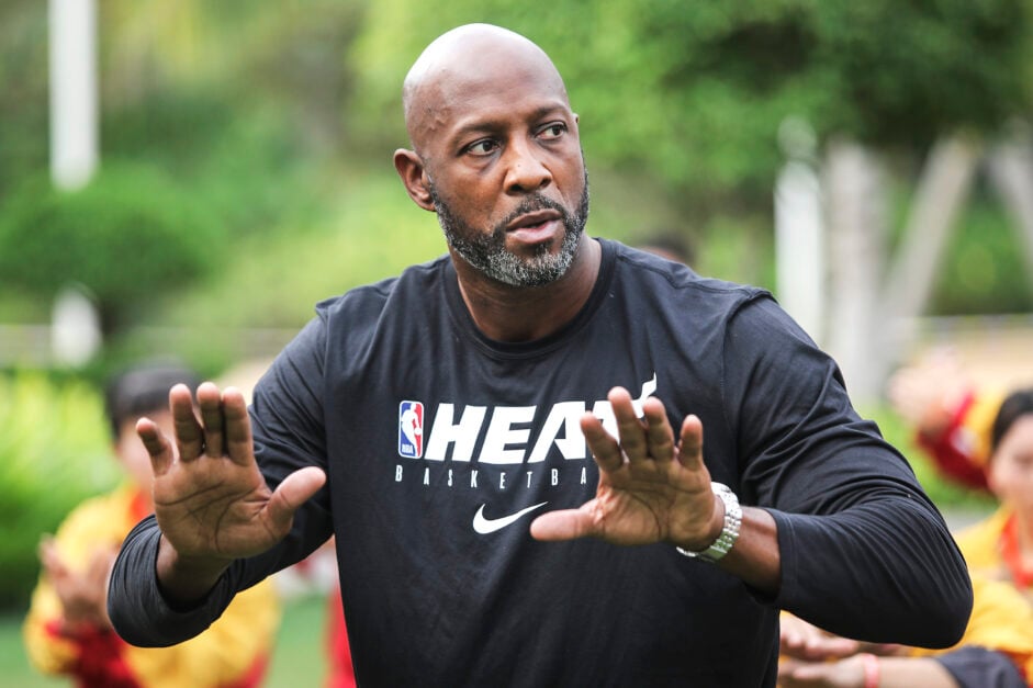 Alonzo Mourning, retired, in Miami Heat practice sweater