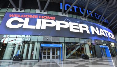 Key storylines: Are Clippers finally out of the Lakers' shadow?