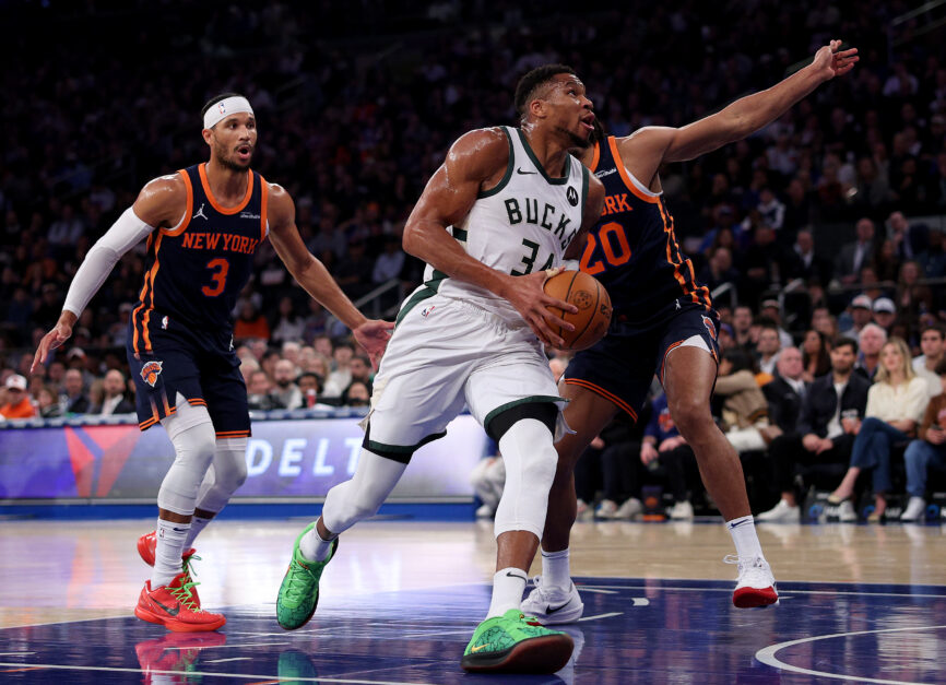 Milwaukee Bucks v New York Knicks
