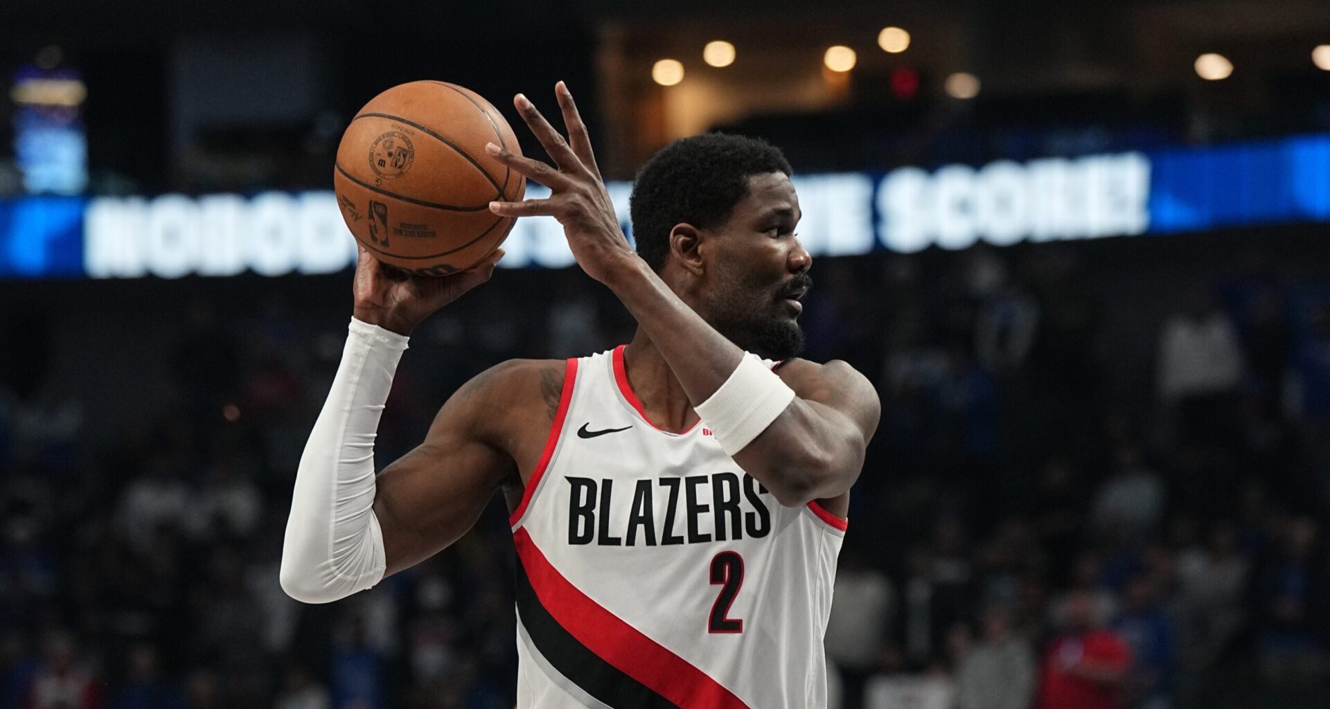 Reports: LeBron James exercises $52.6 million player option to return to Lakers for 2025-26