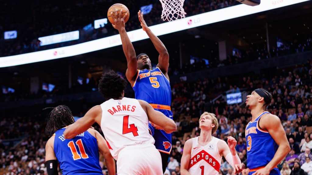 Knicks, Raptors Dispute Over Alleged 'Mole' Heads to NBA Arbitration