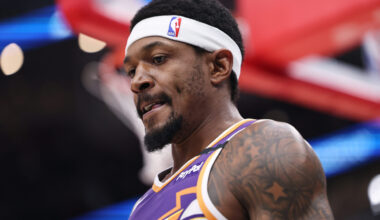 Bill Simmons lays down brutal plan for Phoenix Suns to 'break' Bradley Beal, 'only move left...'