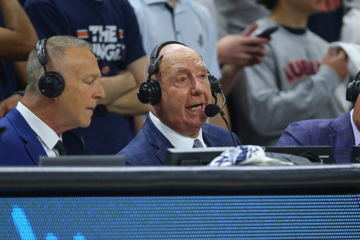 ESPN extends Dick Vitale through 2027-28, launches event in his honor