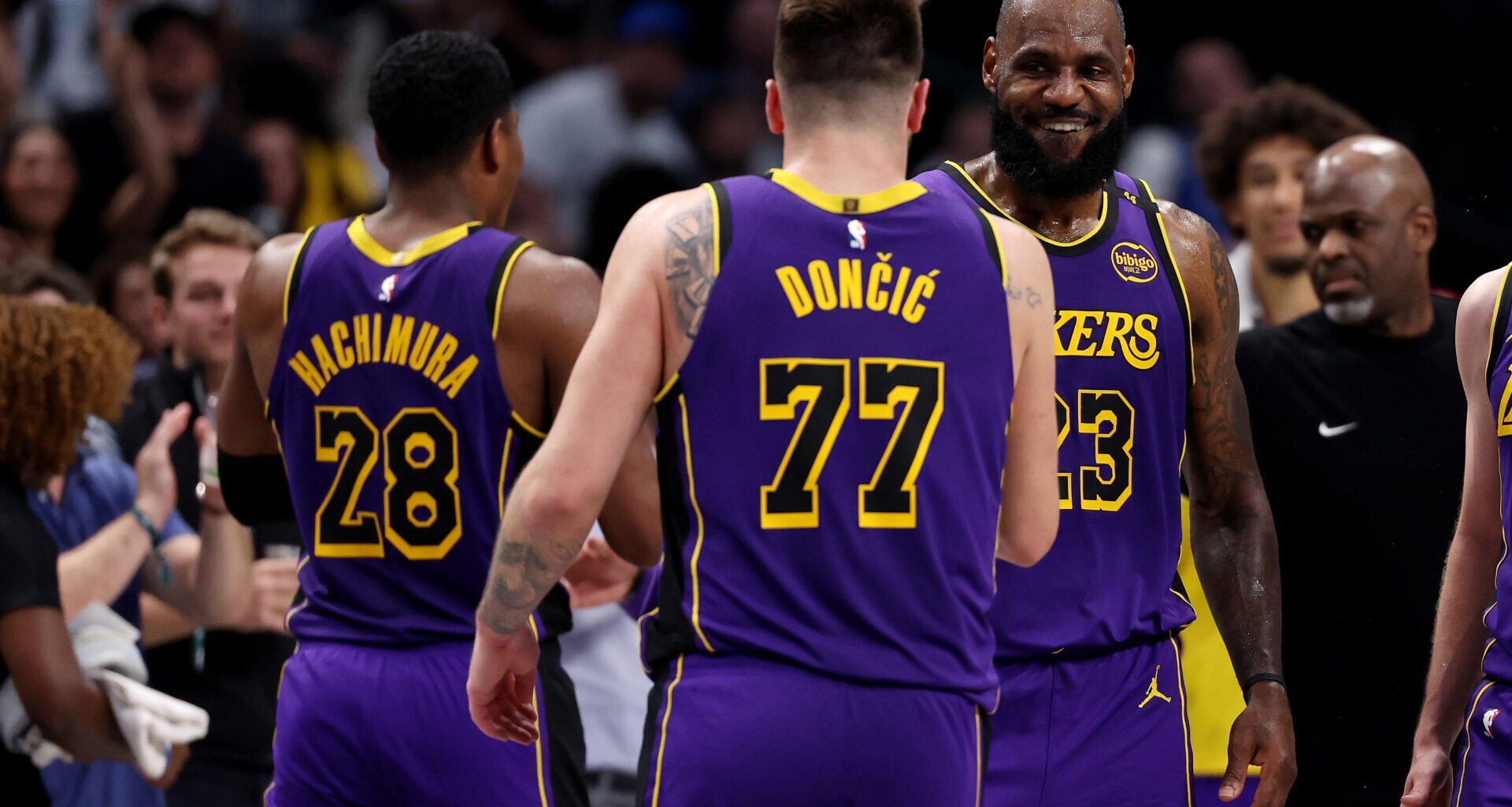 Top three centers LA Lakers should target, including another Dallas Mavericks trade