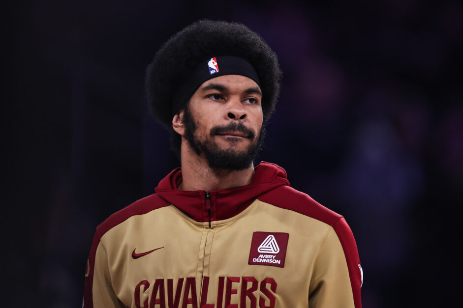 Cleveland Cavaliers v New York Knicks