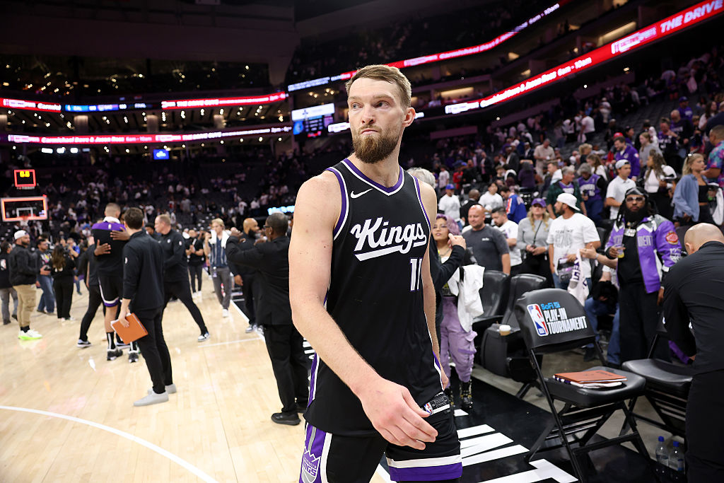 Should the Sacramento Kings embrace a rebuild?