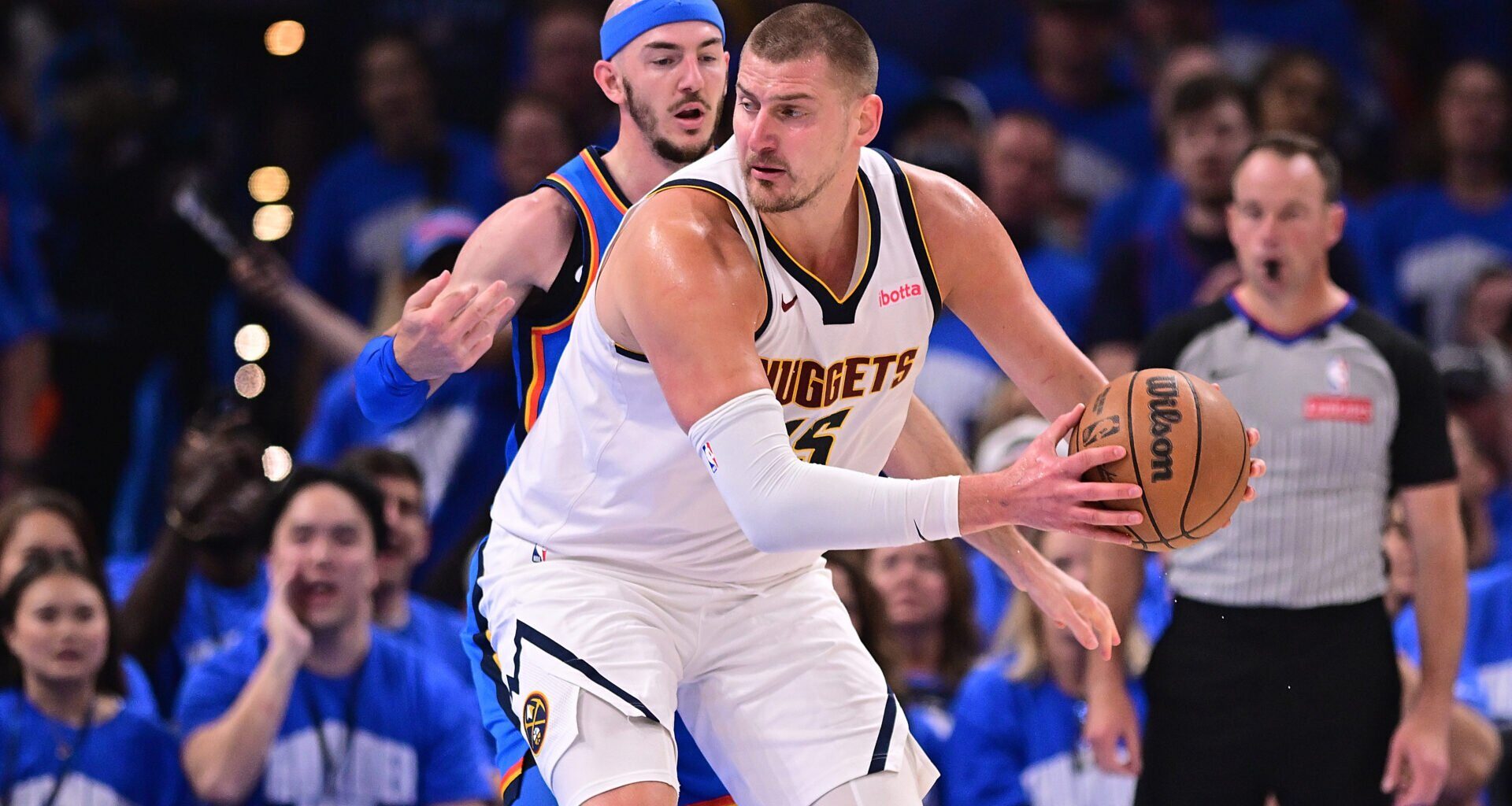 Alex Caruso on what it was really like playing against Nikola Jokic, 'serial killer face...'