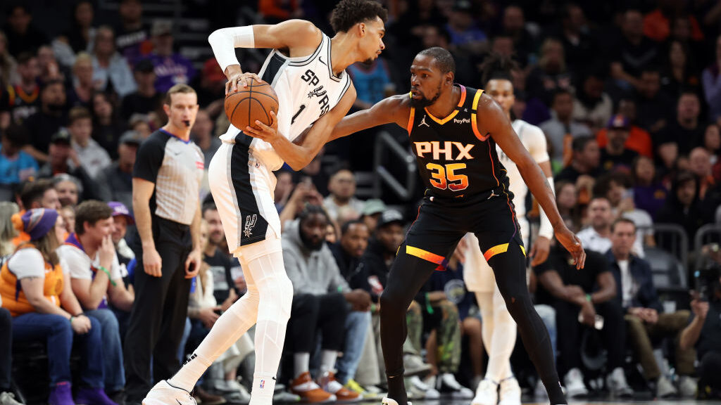 Kevin Durant and Spurs foward Victor Wembanyama...