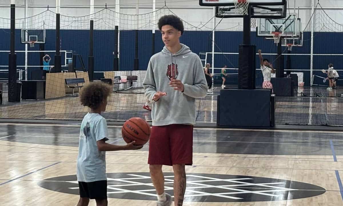 Isaiah Sealy, Arkansas basketball