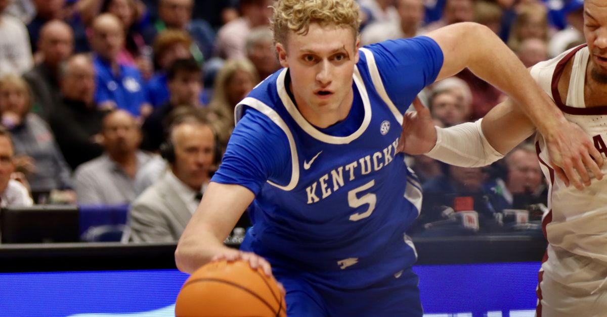 Dick Vitale releases his Dazzling Dozen college basketball rankings