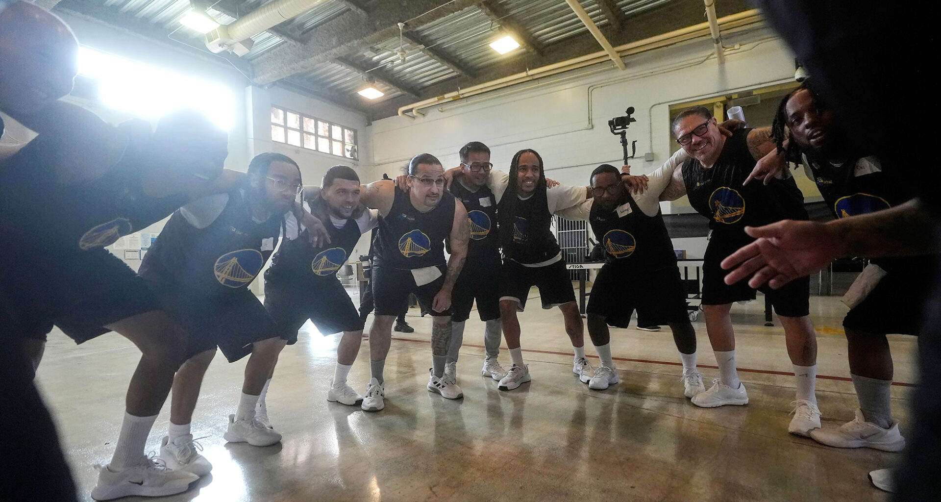 Golden State Warriors help transform lives of incarcerated men through coaching program