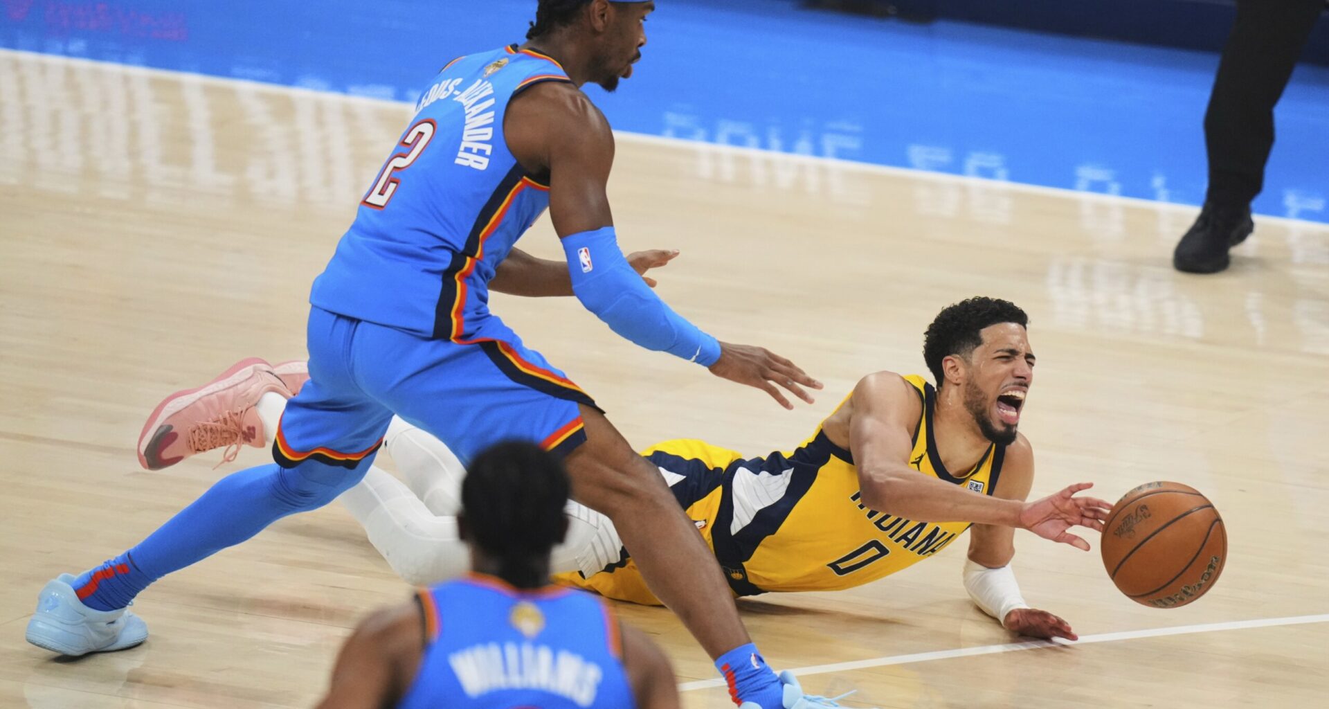 Indiana Pacers star Tyrese Haliburton suffered a torn right Achilles tendon in Game 7 of NBA Finals, per multiple reports