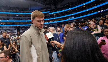 Dallas athletes from Mavs, Cowboys, Rangers, other sports figures flock to Wings-Fever