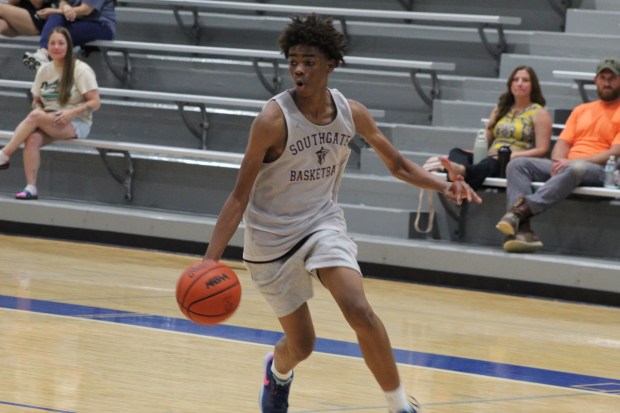 The Flat Rock and Southgate Anderson boys' basketball teams were...