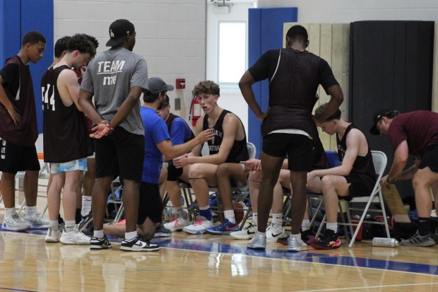 The Flat Rock and Southgate Anderson boys' basketball teams were...