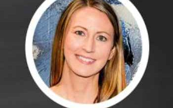 Shelly Wilkes / Headline Surfer