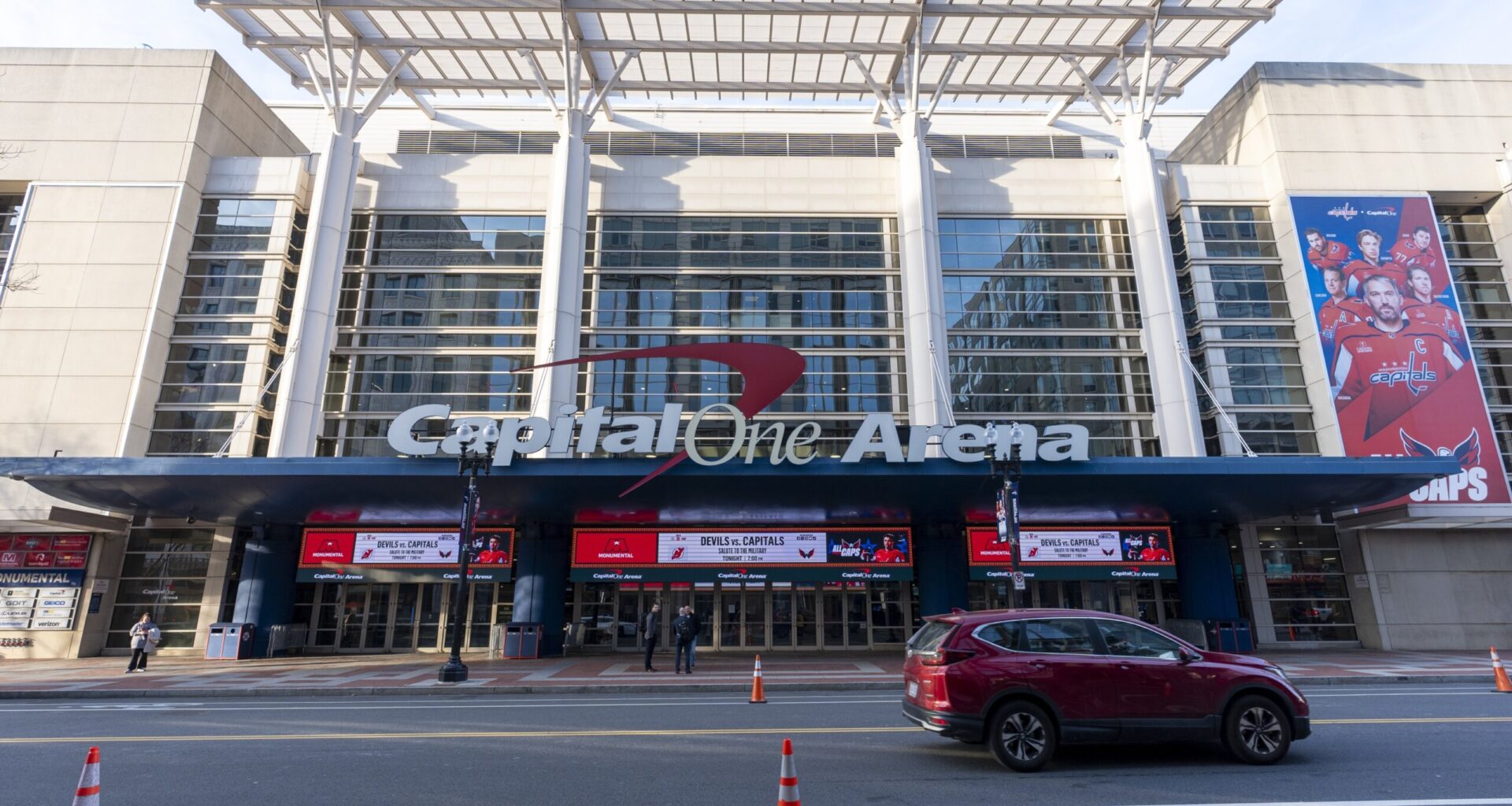DC Council approves major deal to buy Capital One Arena and keep Capitals, Wizards in the city