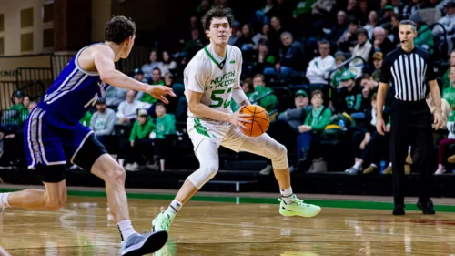 WVU Basketball Treysen Eaglestaff