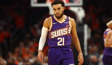 Tyus Jones Among Point Guards On Kings’ Radar