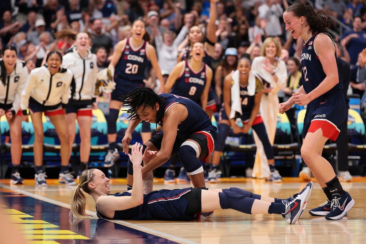 UConn rolls past South Carolina to win record 12th women's basketball national title