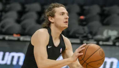 Kyle Guy leaves NBA spotlight but proves skills are still elite by schooling playground challengers