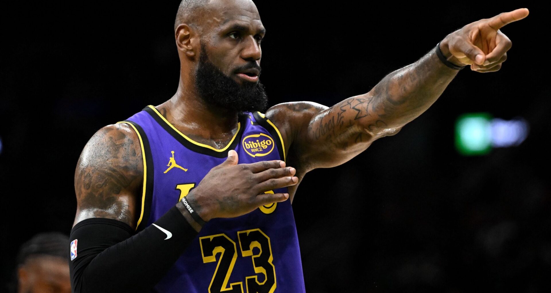 Don’t Expect Lakers to Acquire 7’2” Rival