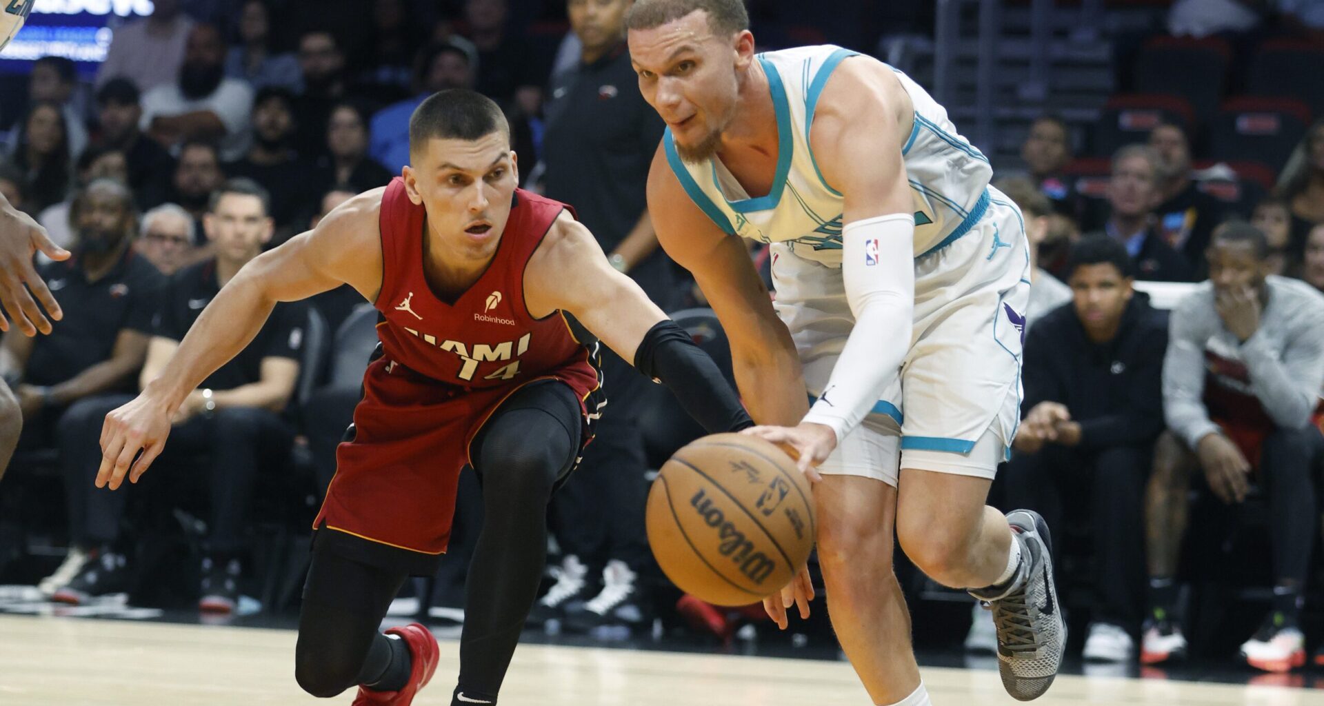 Malachi Flynn Seizes Redemption with Bahçeşehir Koleji in Turkey