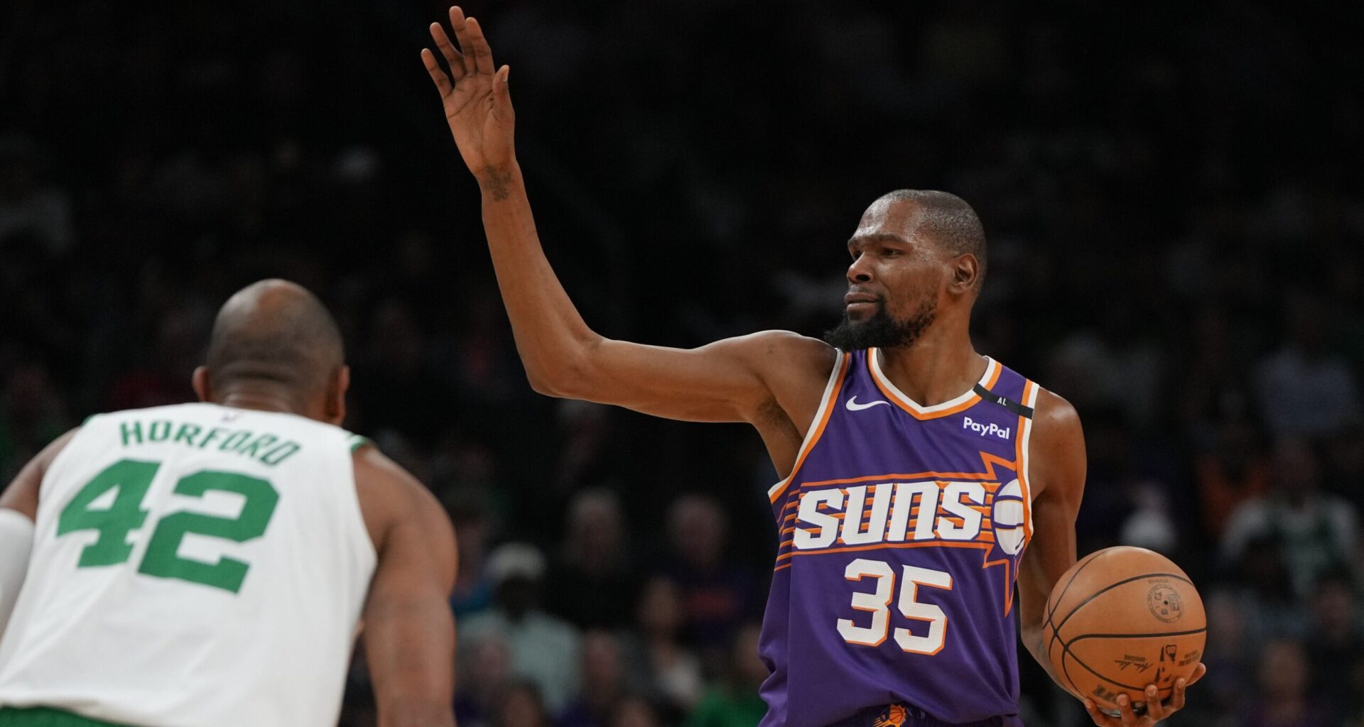 Kevin Durant's Trade Hopes Dim as Knicks Prioritize Defense