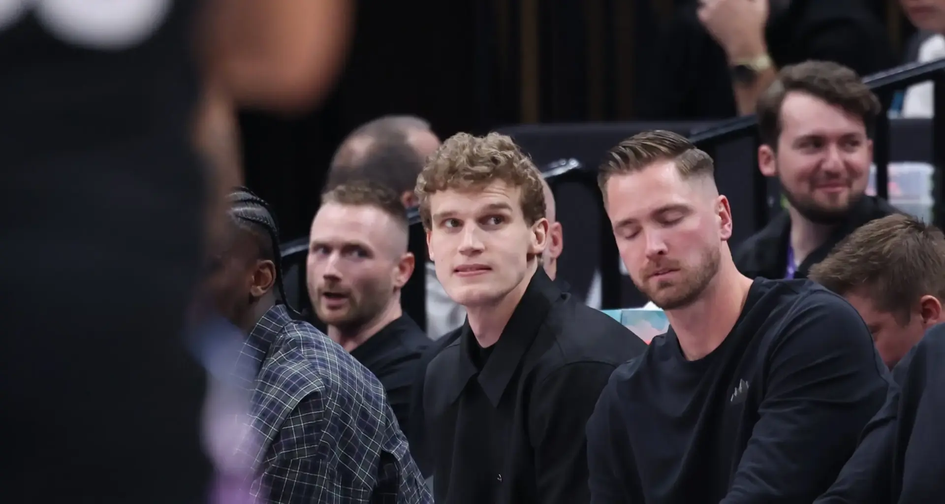 Lauri Markkanen leads Utah Jazz to unexpected victory, stunning the NBA playoff contenders