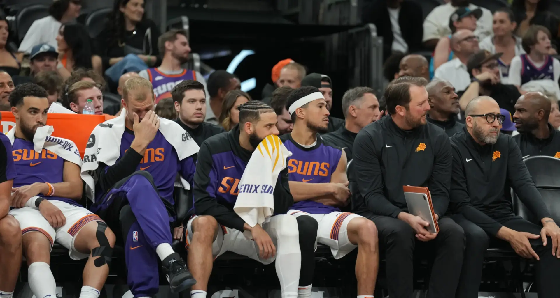 Devin Booker ignites Phoenix Suns with fiery determination in pivotal season opener