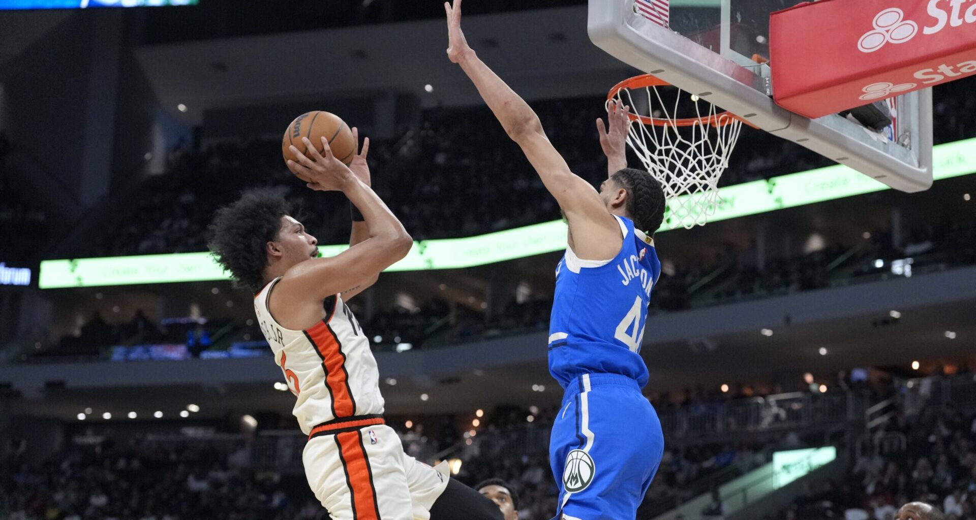 Ron Harper Claims '96 Bulls Would Dominate NBA's Lakers Dynasty