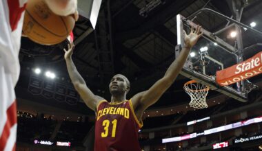 Jawad Williams Inspires Cavaliers Fans with Emotional Coaching Return