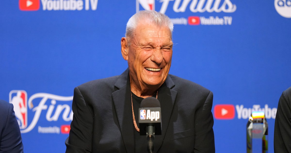 Don Nelson ‘protesting’ Luka Doncic trade by wearing former Mavericks star’s shoes